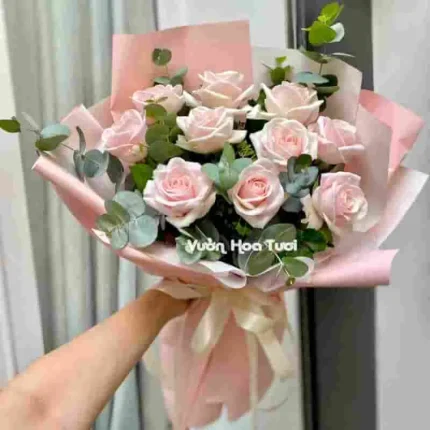 Bó Hoa Hồng Kem Dâu 10 Bông Dịu Dàng Tinh Tế