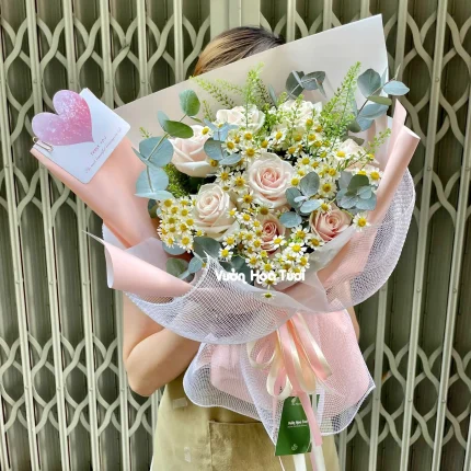Bó Hoa Kem Dâu Lá Bạc Tana – Vẻ Đẹp Ngọt Ngào Đồng Quê