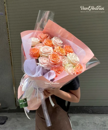 Bó Hoa Sắc Hồng Đào Dịu Dàng