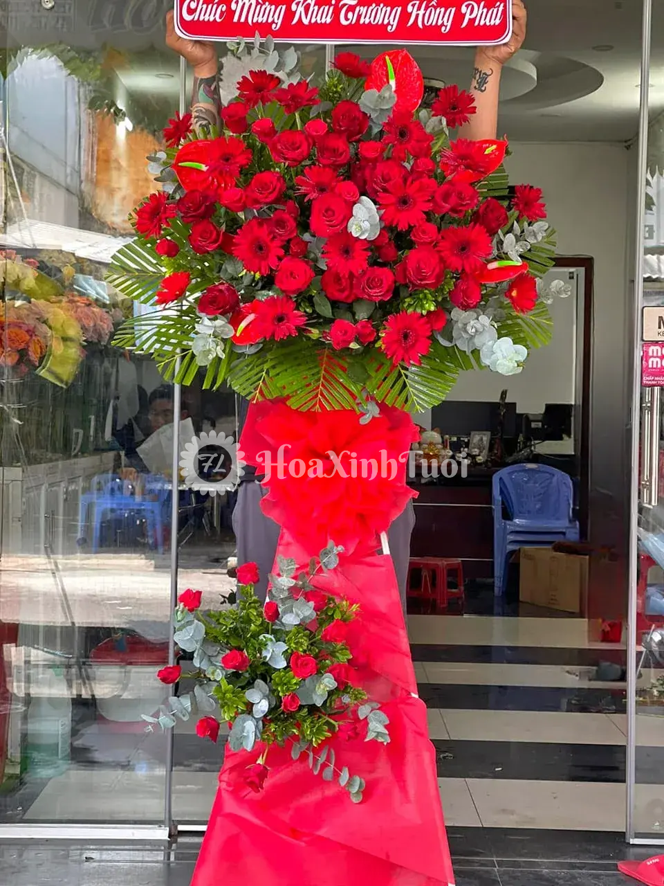 Kệ Hoa Làm Ăn Phát Đạt - Khởi Đầu Hưng Thịnh, Thành Công Rực Rỡ - Ảnh 1
