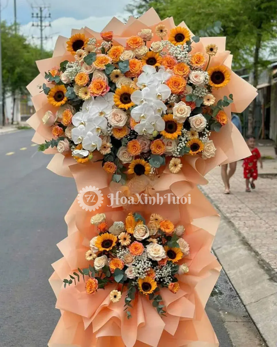 Kệ Hoa Nắng Vàng – Rực Rỡ Ánh Dương, Lan Tỏa Niềm Vui Kệ Hoa Nắng Vàng - Rực Rỡ Ánh Dương, Lan Tỏa Niềm Vui - Ảnh 1