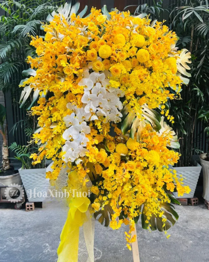 Kệ Hoa Sắc Vàng Phồn Vinh – Rực Rỡ Thịnh Vượng, Lan Tỏa Thành Công