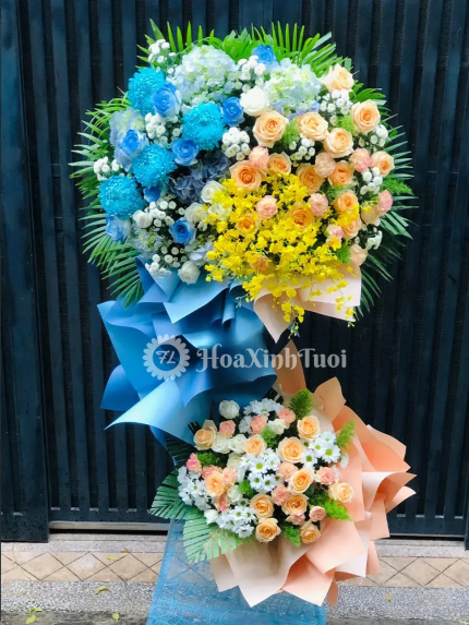 Kệ Hoa Tương Phản – Sắc Màu Năng Lượng Tích Cực