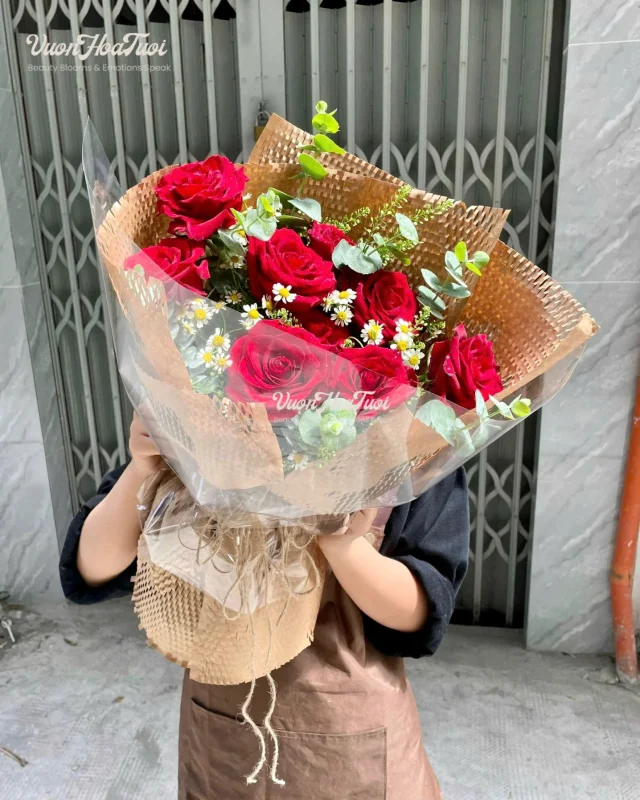 Bó Hoa Hồng Đỏ Cheerful Heart Rực Rỡ Trái Tim Hạnh Phúc