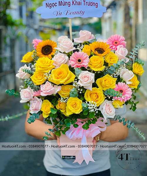 Giỏ Hoa Tone Vàng Hồng Chúc Mừng Khai Trương – Phong Cách Tươi Sáng, Rực Rỡ Giỏ Hoa Tone Vàng Hồng Chúc Mừng Khai Trương – Phong Cách Tươi Sáng, Rực Rỡ - Ảnh 1