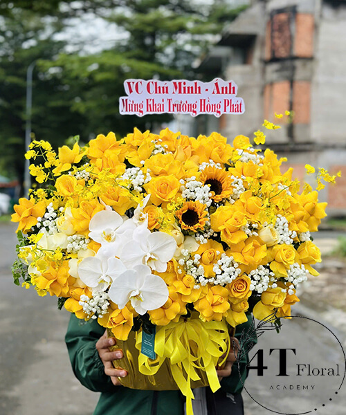 Giỏ Hoa Tươi Hoàn Hảo – Sắc Màu Yêu Thương Giỏ Hoa Tươi Hoàn Hảo - Sắc Màu Yêu Thương - Ảnh 1