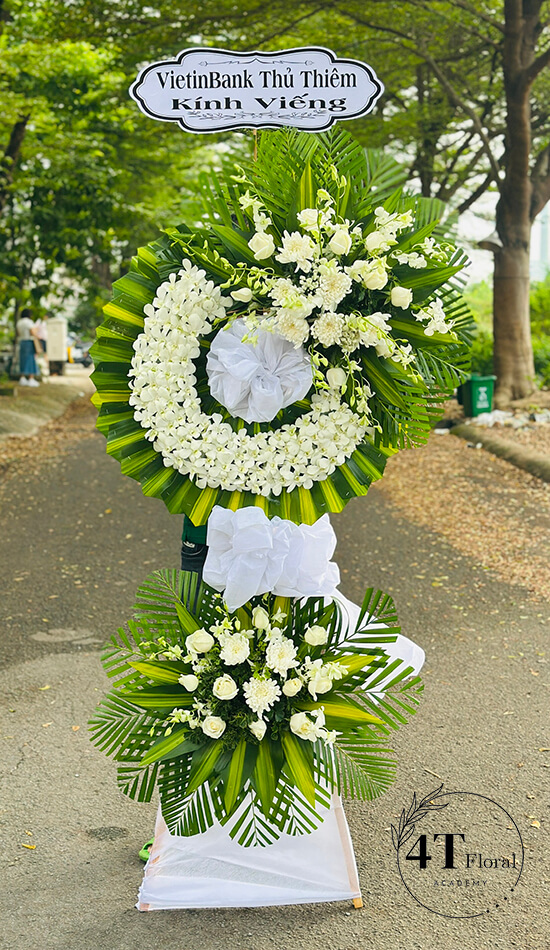 Kệ Hoa Chia Buồn 2 Tầng Giá Rẻ – Vòng Tay Yêu Thương Chia Sẻ Nỗi Đau Kệ Hoa Chia Buồn 2 Tầng Giá Rẻ - Vòng Tay Yêu Thương Chia Sẻ Nỗi Đau - Ảnh 1
