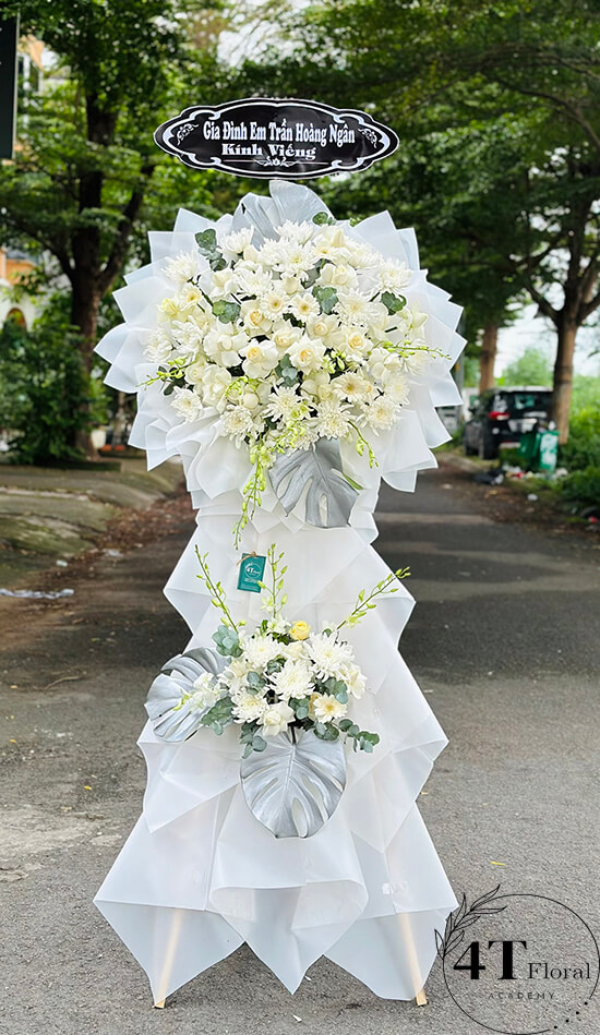 Kệ Hoa Tang Lưu Luyến – Gửi Lời Tiễn Biệt An Lành Kệ Hoa Tang Lưu Luyến - Gửi Lời Tiễn Biệt An Lành - Ảnh 1