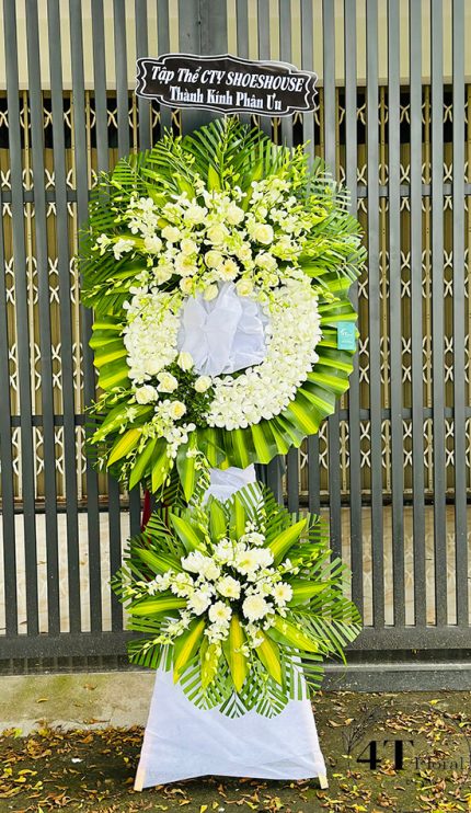 Kệ Hoa Tang Thương Tiếc – Vòng Hoa Thành Kính Nhớ Thương
