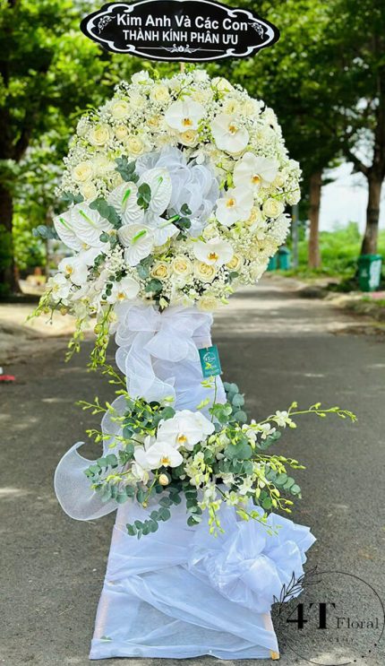 Kệ Hoa Tang Trang Nhã – Sẻ Chia Yêu Thương, Gửi Lời Tiễn Biệt Trang Trọng