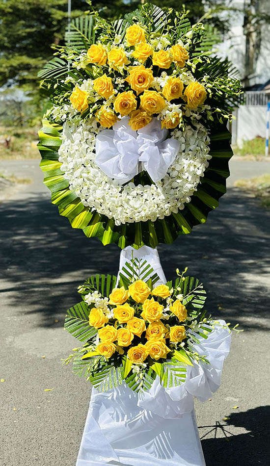 Kệ Hoa Viếng Hai Tầng Lan Thái Và Hồng Vàng – Gửi Trọn Niềm Thành Kính Kệ Hoa Viếng Hai Tầng Lan Thái Và Hồng Vàng - Gửi Trọn Niềm Thành Kính - Ảnh 1
