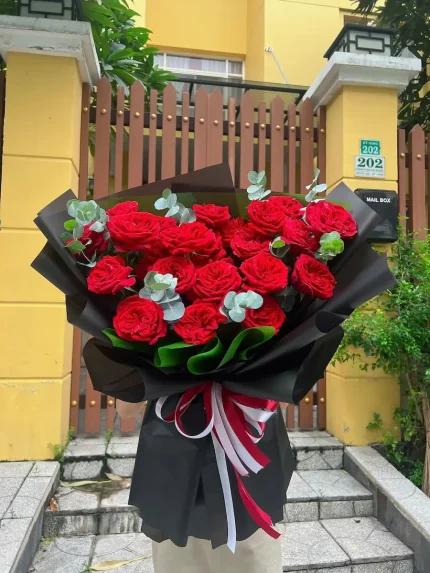 Bó Hoa Hồng Ngọn Lửa Hi Vọng – Sắc Màu Nhiệt Huyết