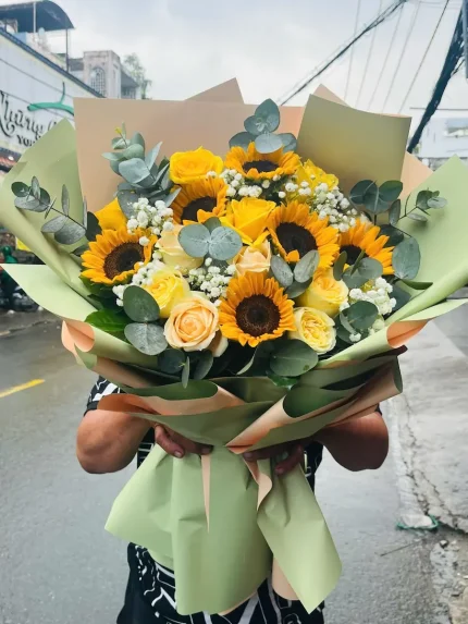 Bó Hoa Chúc Mừng Bạn Tốt Nghiệp – Rực Rỡ Thành Công, Trao Gửi Tự Hào