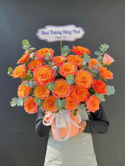 Giỏ Hoa Hồng Cam Mùa Thu Nhẹ Nhàng – Sắc Cam Dịu Dàng, Gửi Yêu Thương Dịu Êm