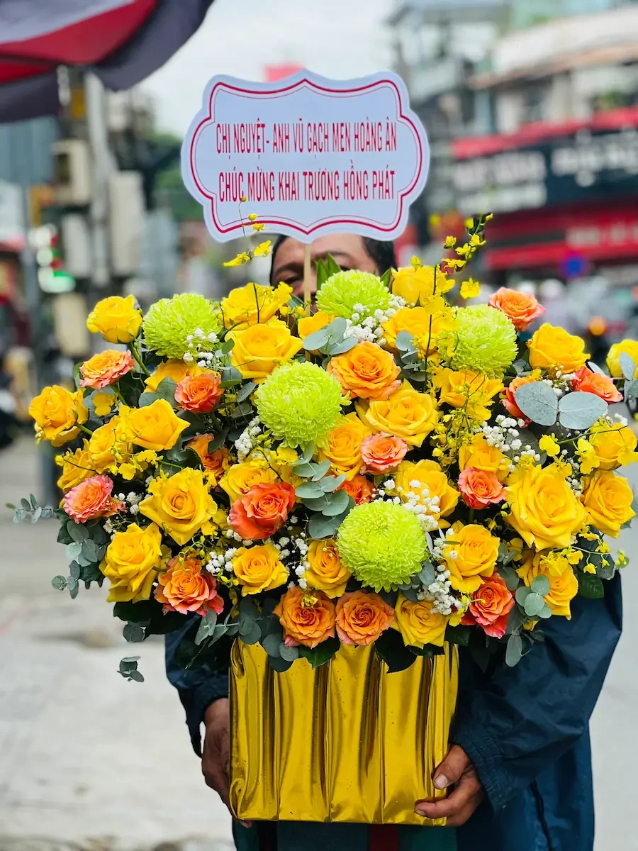 Giỏ Hoa Hồng Vàng Autumn Romantic – Sắc Thu Lãng Mạn, Rực Rỡ Yêu Thương Giỏ Hoa Hồng Vàng Autumn Romantic - Sắc Thu Lãng Mạn, Rực Rỡ Yêu Thương - Ảnh 1