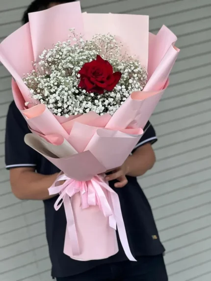 Bó Hoa Hồng Đơn Giản Anh Yêu Em – Ngọt Ngào Sắc Đỏ Yêu Thương