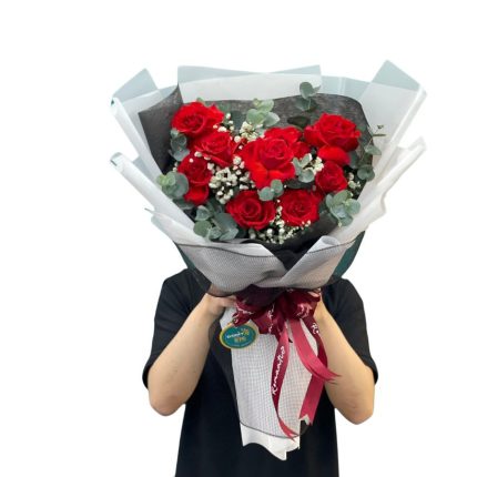 Bó Hoa Hồng Đỏ Mix Bông Baby "Yêu Được Không?" - Rực Rỡ Sắc Yêu Thương