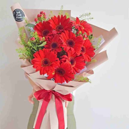 Bó Hoa Đồng Tiền Đỏ Tặng Mẹ - Trao Yêu Thương, Gửi Ngàn Lời Tri Ân